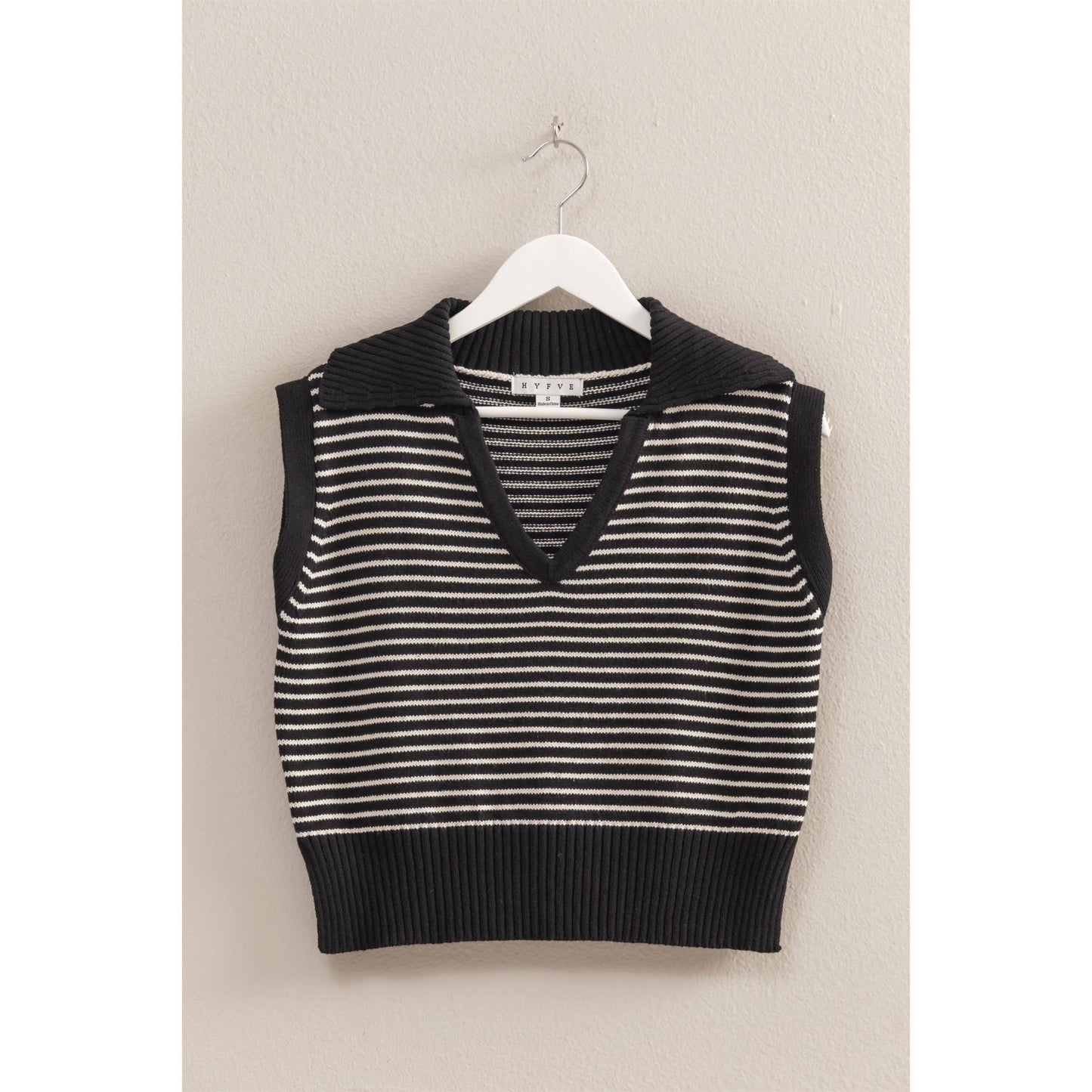 Black & White Striped Sleeveless Sweater